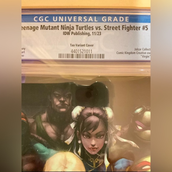 9.8 CGC Graded TMNT Vs Street Fighter #5 Ivan Tao Virgin Variant - Picture 3 of 6